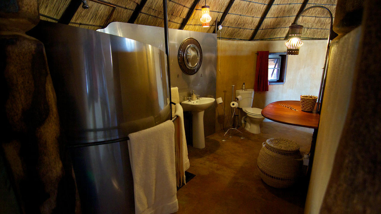 Ongula Village Homestead Lodge Omupumba Quarto foto
