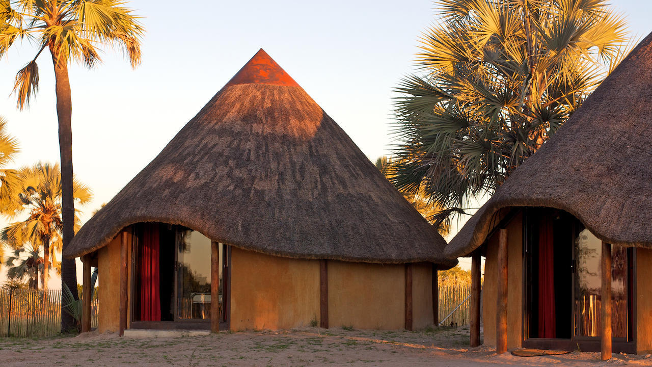 Ongula Village Homestead Lodge Omupumba Exterior foto
